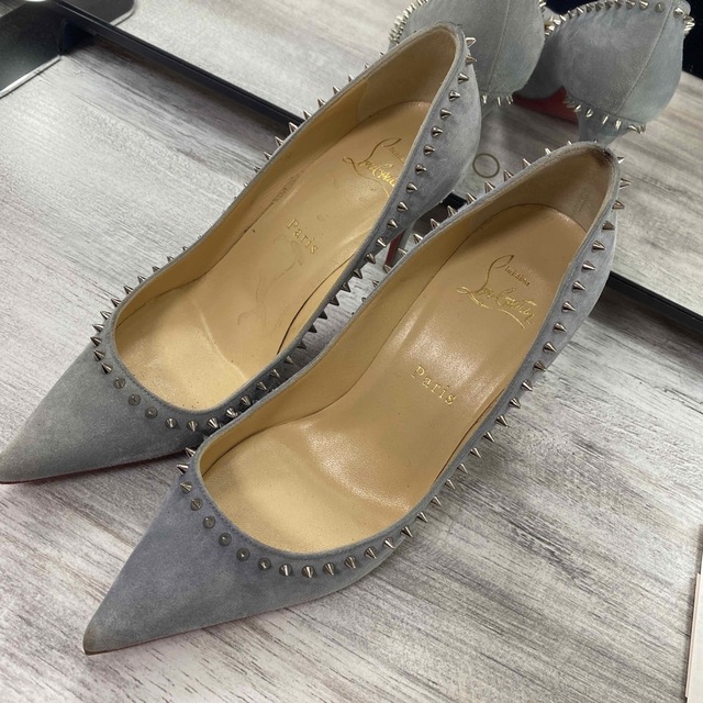 クリスチャンルブタン スタッズスパイク