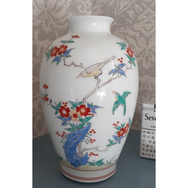 人間国宝 十三代酒井田柿右衛門 錦手 花鳥図 花入れ 花瓶 オブジェ 茶道 華道