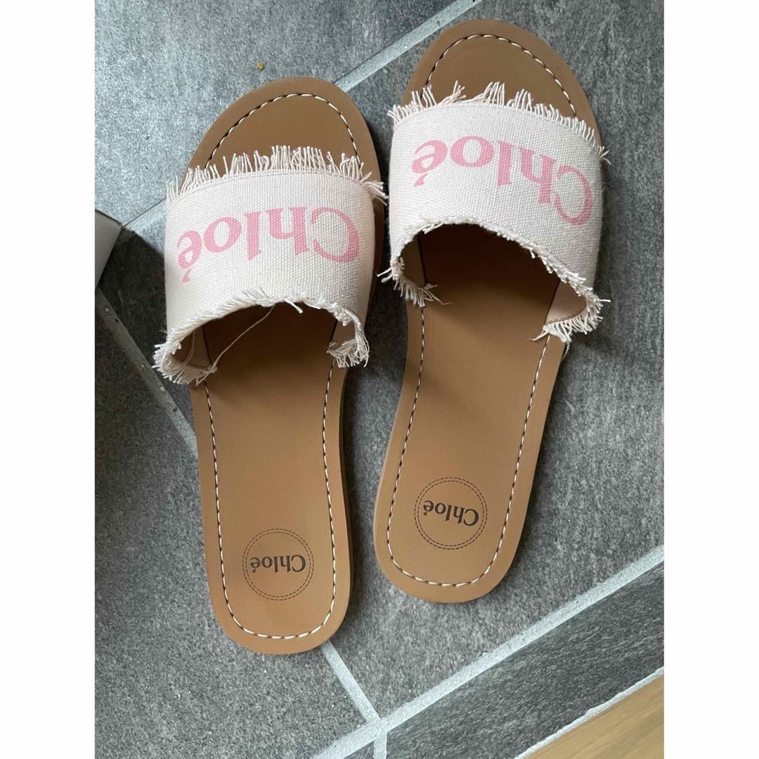 Chloe サンダル